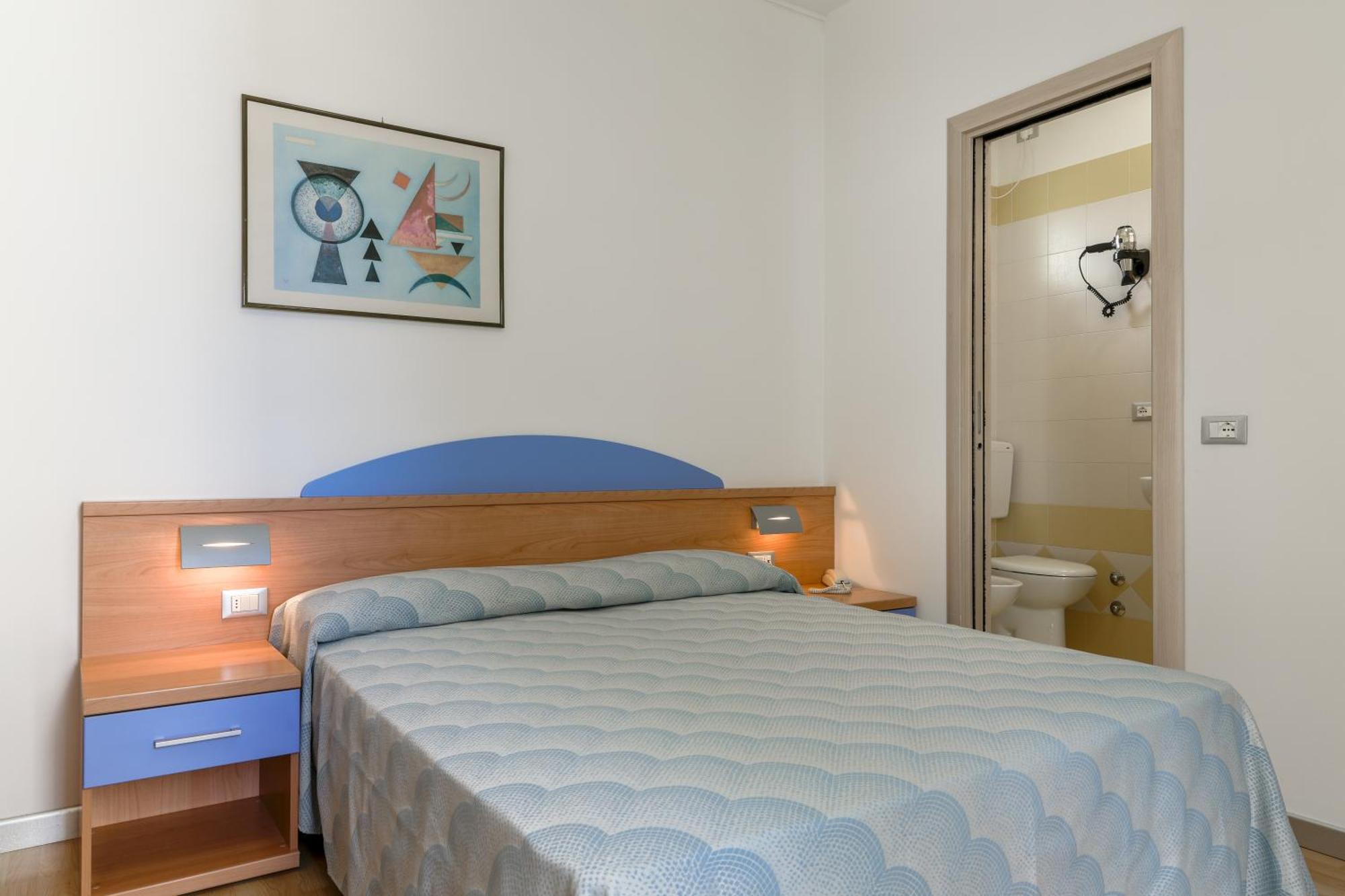 Hotel Riviera กาออร์เล ภายนอก รูปภาพ