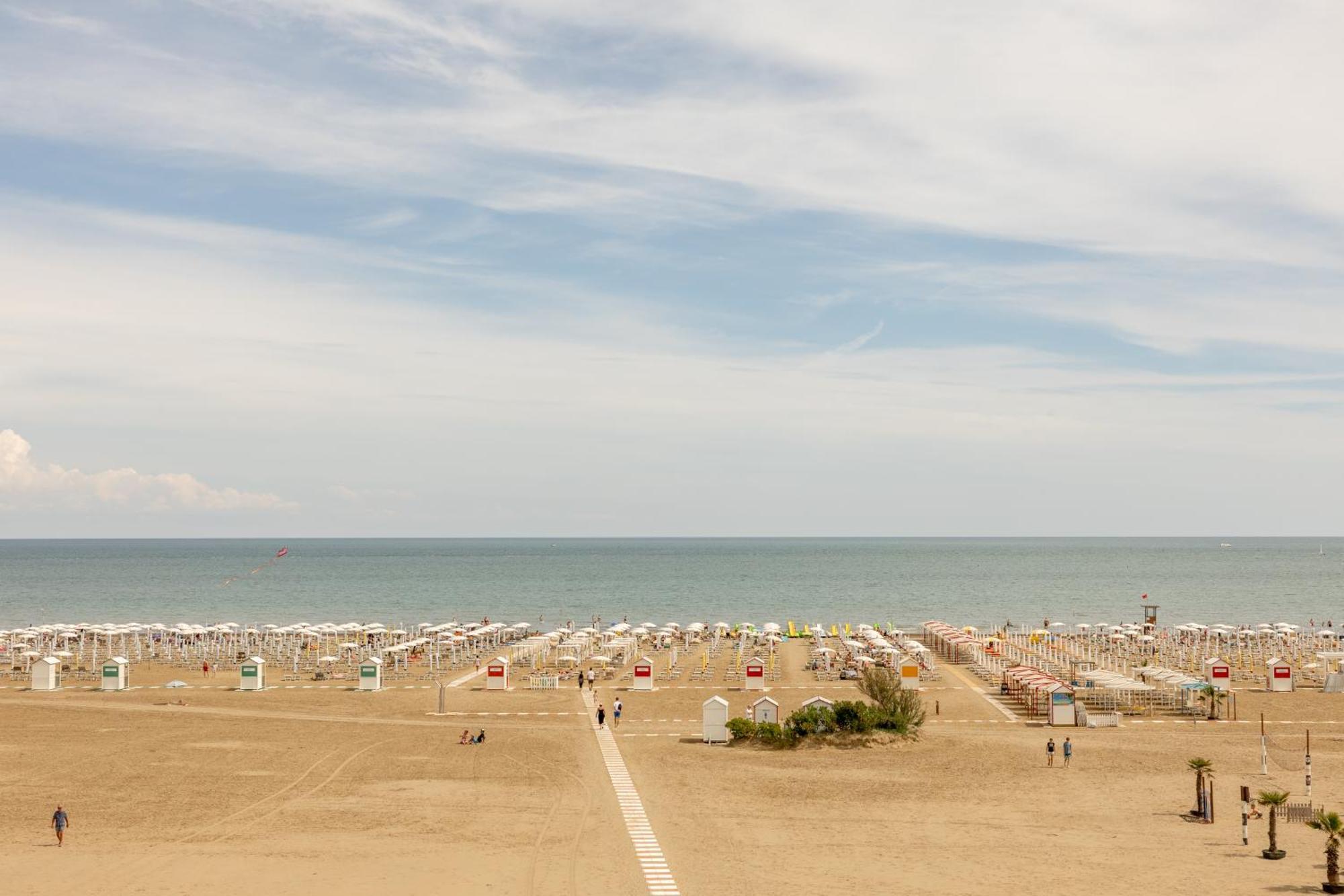 Hotel Riviera กาออร์เล ภายนอก รูปภาพ